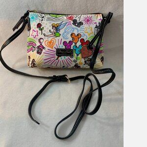Disney Dooney & Bourke Sketch Crossbody Purse Bag Walt Disney World Disneyland